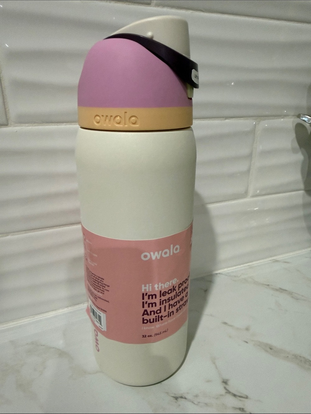 Owala FreeSip 32oz Insulated Water Bottle Daybreak